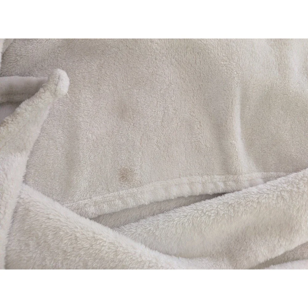 Olli & Lime Plush Polar Bear Hooded Towel